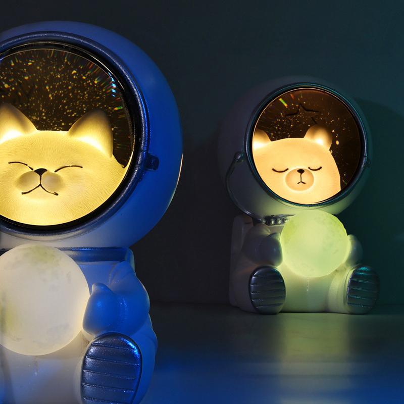 Astronaut Pet Lamp - Sparkly Trees