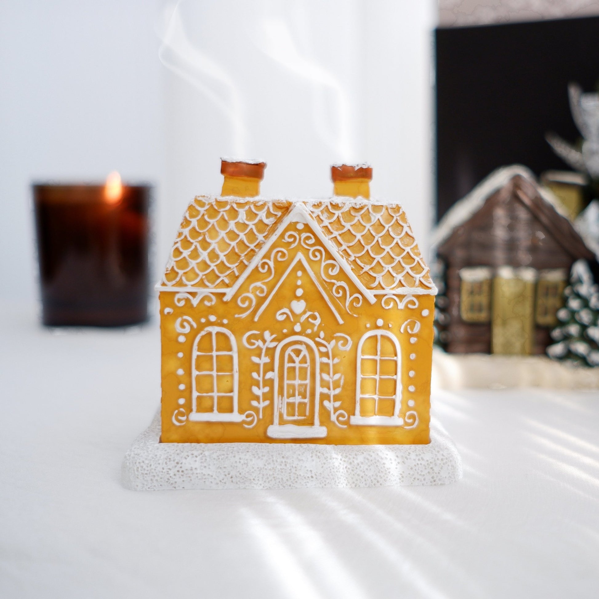 Snowy Log Cabin Incense Burner - Sparkly Trees